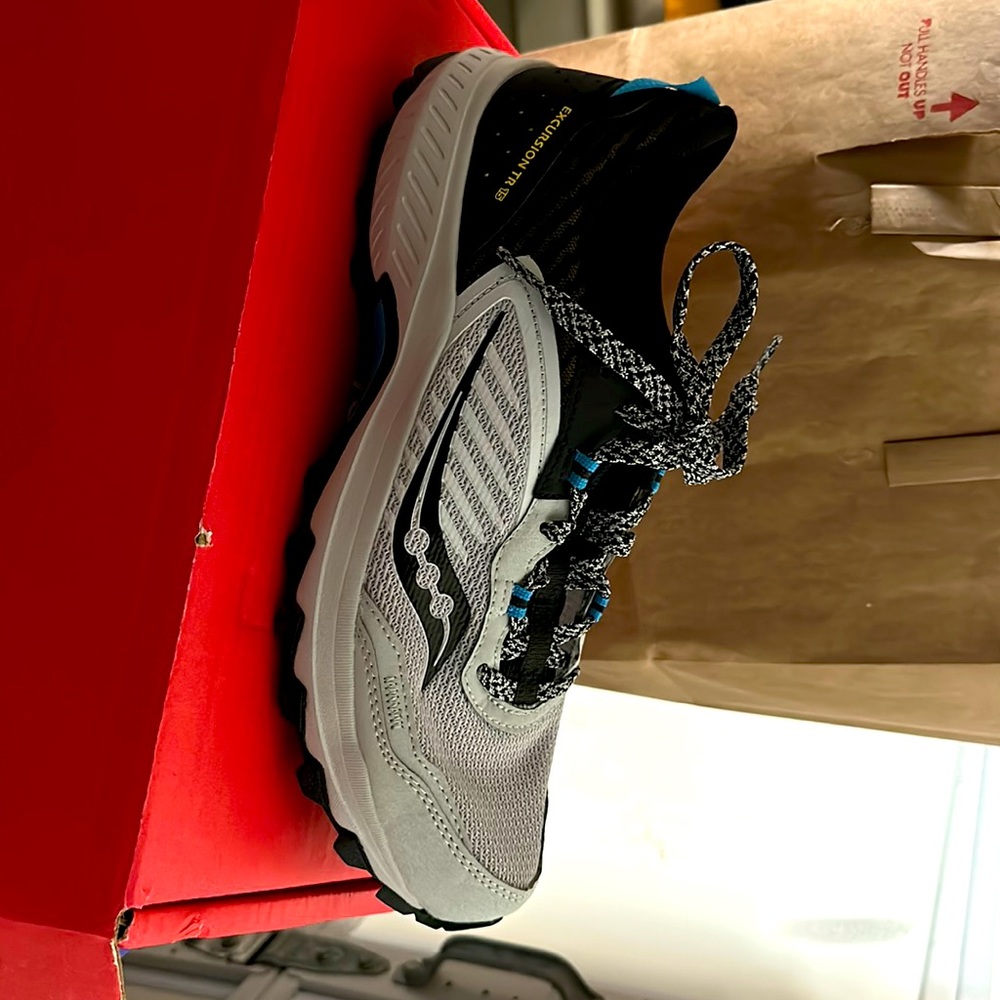 Men’s 10.5 Excrsn 15
